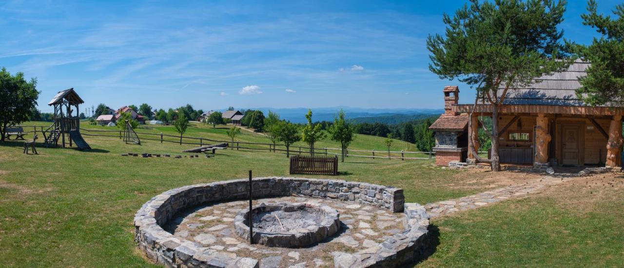 Holiday Home Ernest Zelezni With Hot Tub Ivancna Gorica Kültér fotó