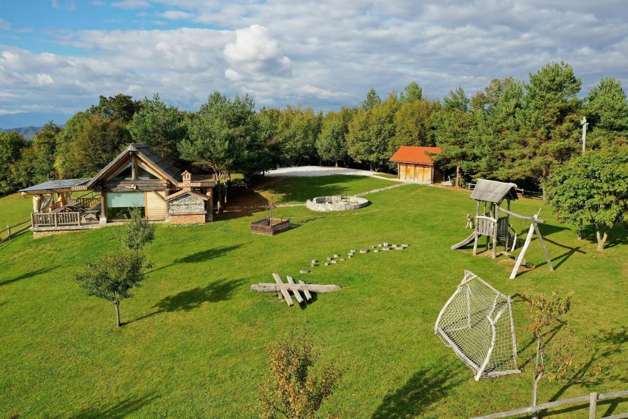 Holiday Home Ernest Zelezni With Hot Tub Ivancna Gorica Kültér fotó
